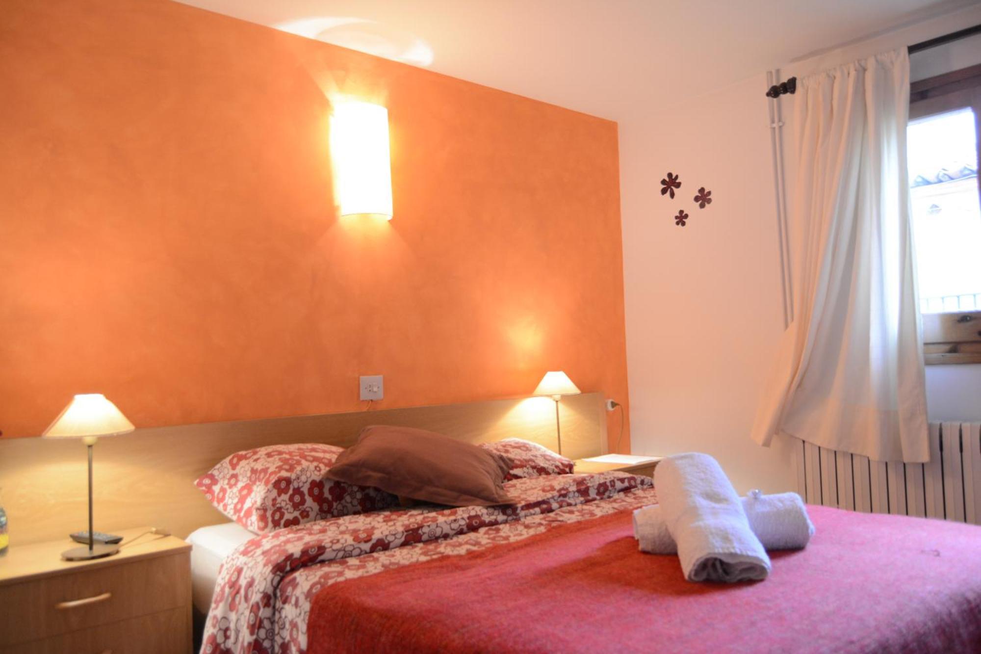 Hostal La Cuineta De Cal Triuet Gosol Phòng bức ảnh
